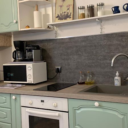 Appartement De Charme Dans Le Coeur Historique D'Uzes Ngoại thất bức ảnh