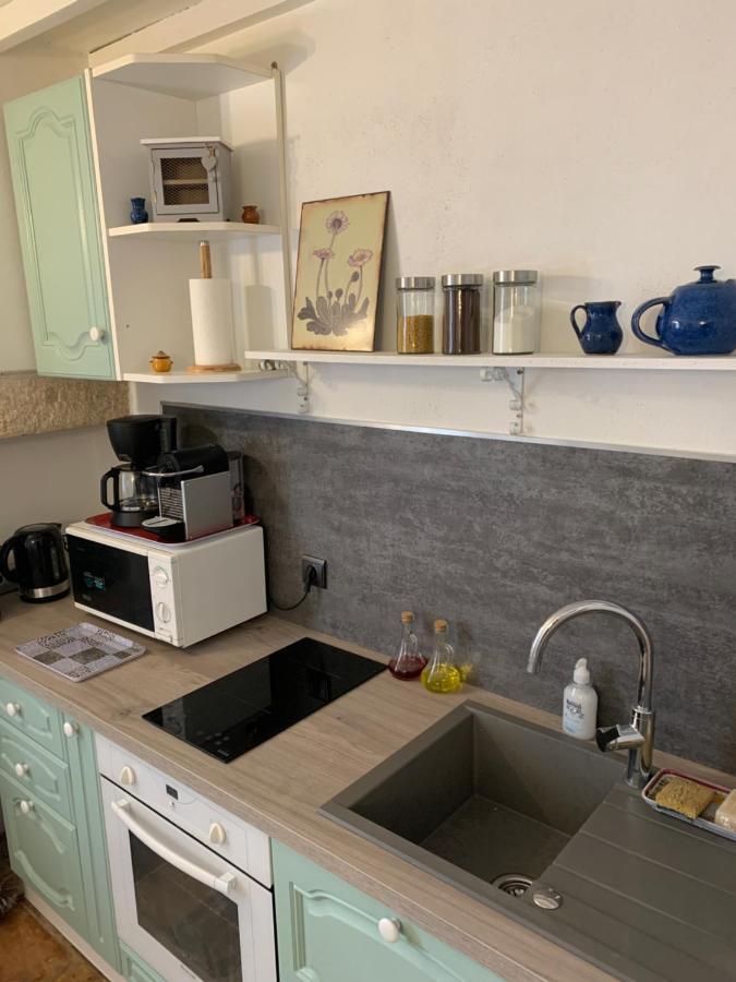 Appartement De Charme Dans Le Coeur Historique D'Uzes Ngoại thất bức ảnh