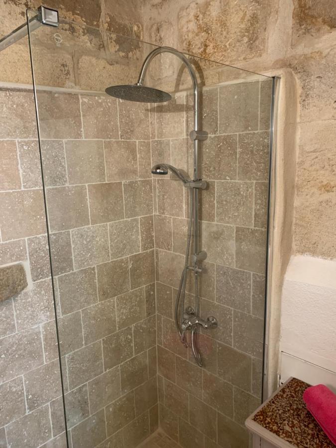 Appartement De Charme Dans Le Coeur Historique D'Uzes Ngoại thất bức ảnh