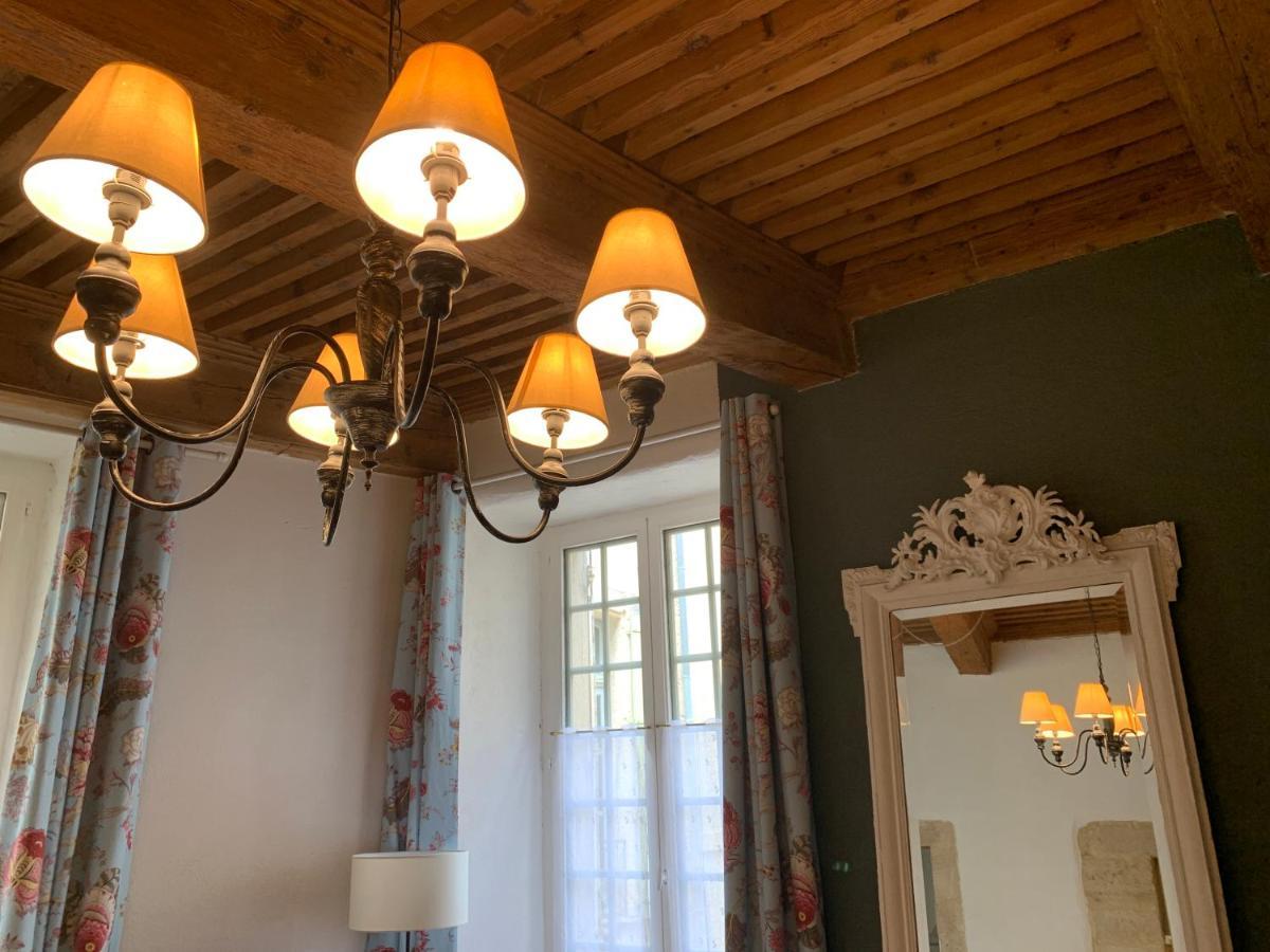Appartement De Charme Dans Le Coeur Historique D'Uzes Ngoại thất bức ảnh