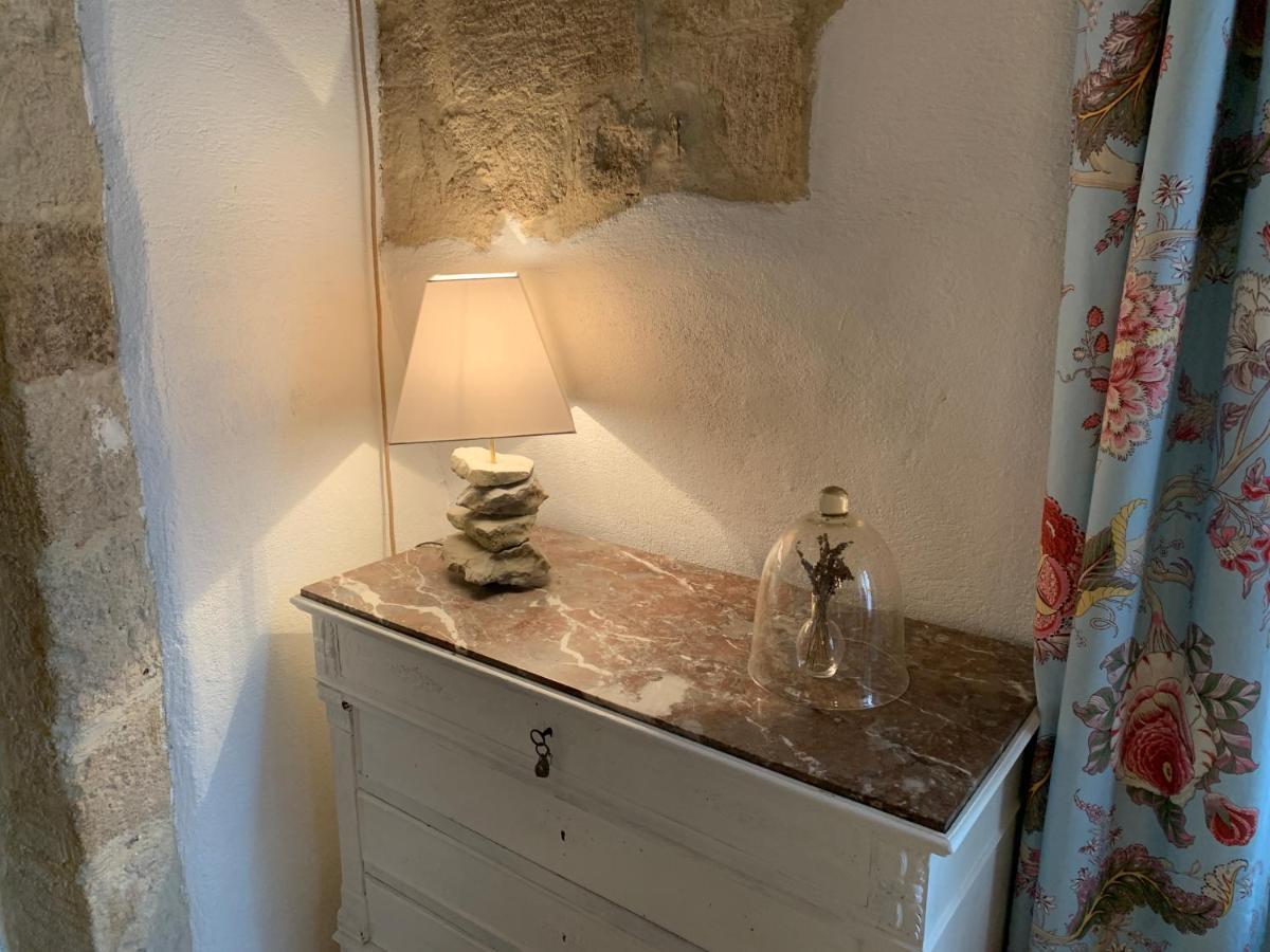 Appartement De Charme Dans Le Coeur Historique D'Uzes Ngoại thất bức ảnh
